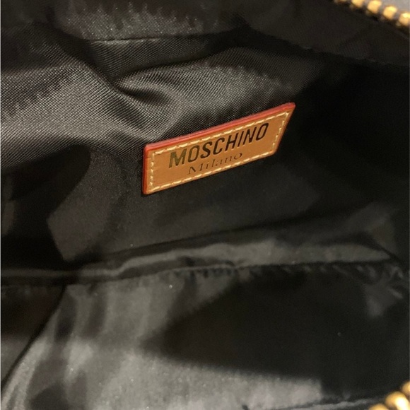 Moschino Super Mario Clutch - Picture 9 of 12